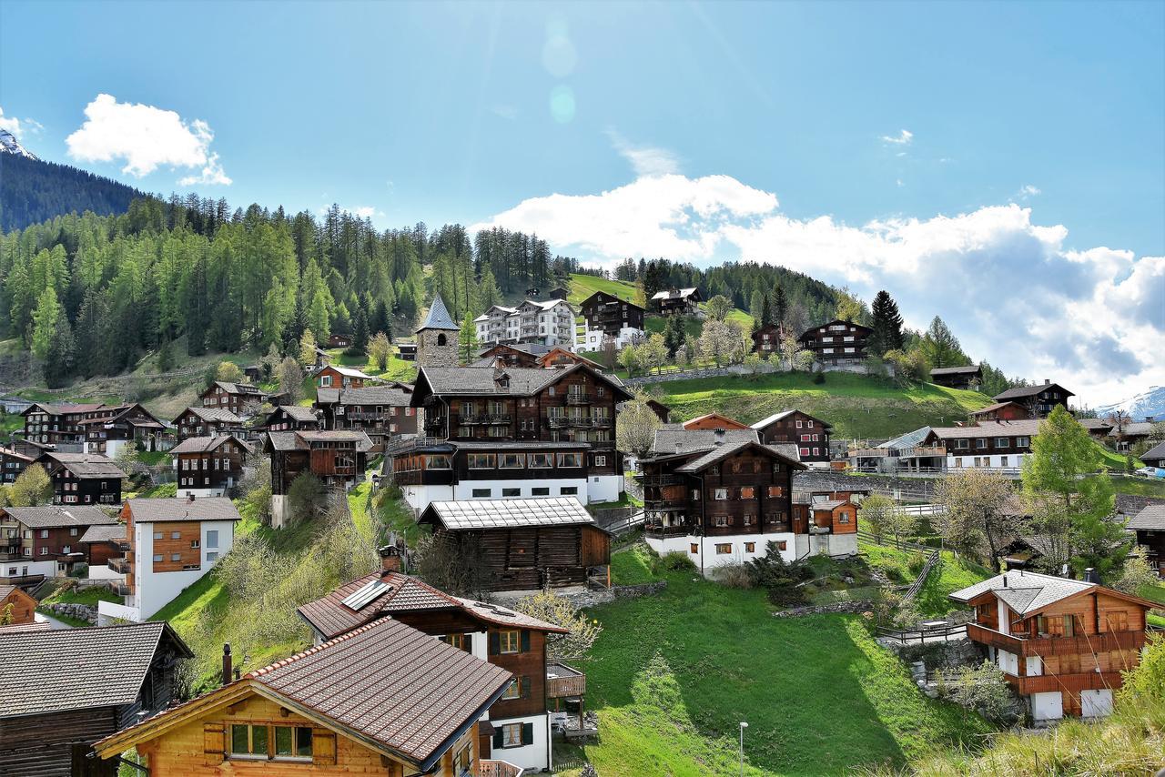 The Alpina Mountain Resort Tschiertschen Extérieur photo